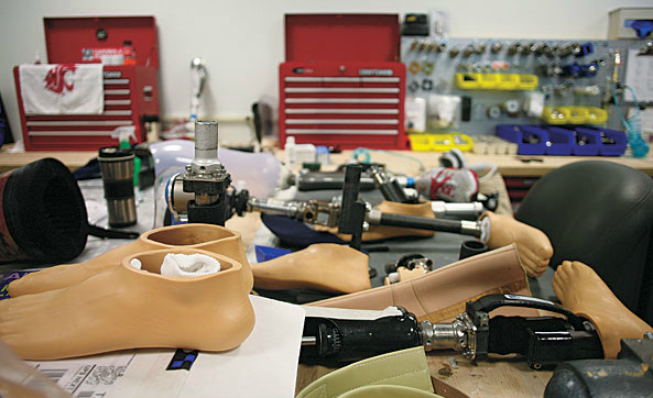 prosthetic-limbs-manufacture